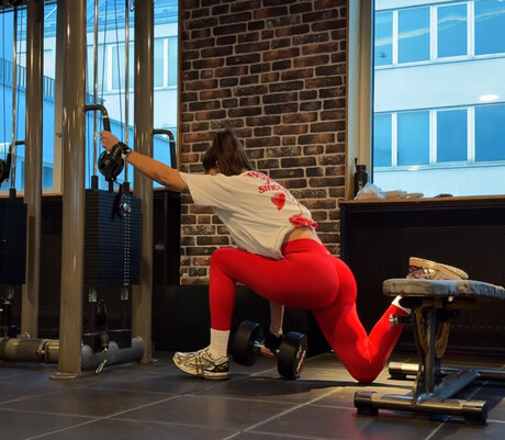 herstoryfeed exclusive pornstar image