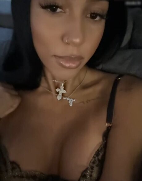 Aalishass Alishakone model naked archive