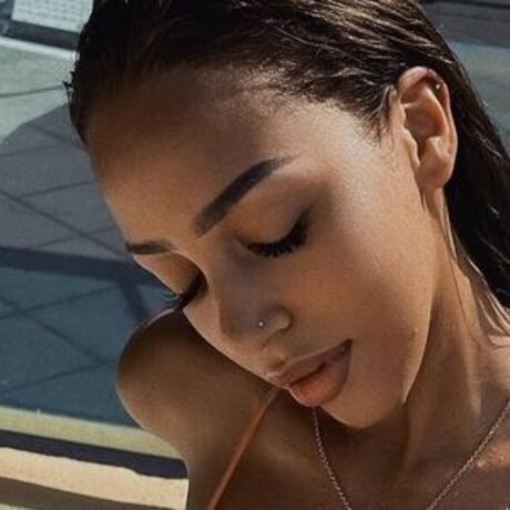 Aalishass Alishakone hd pornstar img