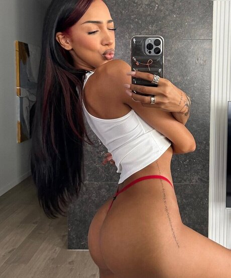 Aalishass Alishakone pornstar erotic img