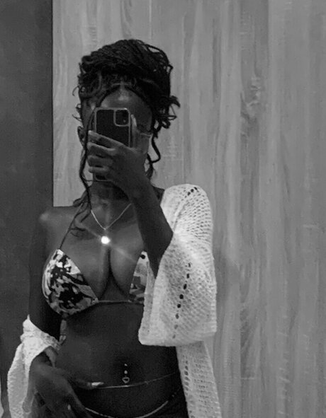 call me sephy star hot picture