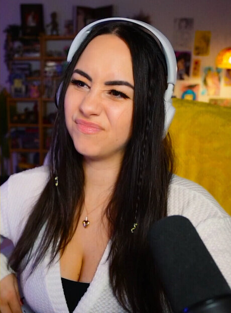 busty solo onlyfans sex galleries