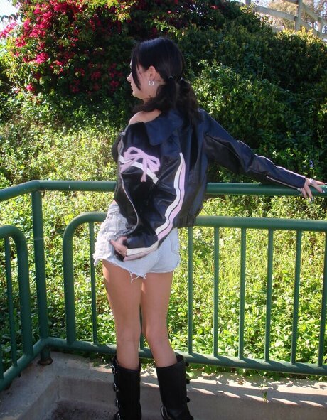 Aly Jade erotic pornstar pic