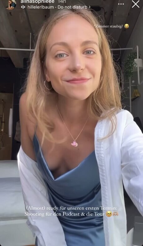 Alina Sophie Holst pretty model image