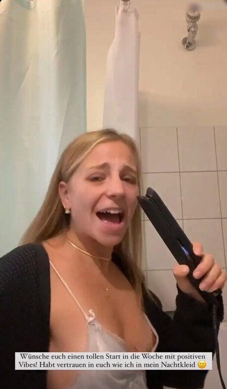 Alina Sophie Holst nice pornstar pics