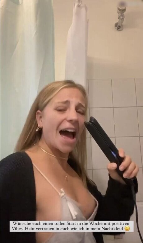 Alina Sophie Holst hd actress images