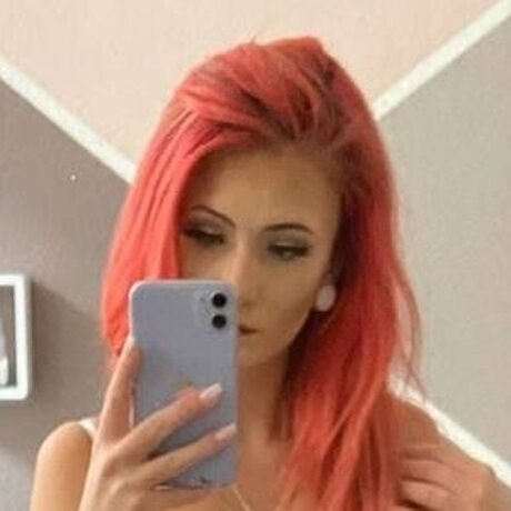 squirting onlyfans pretty picture