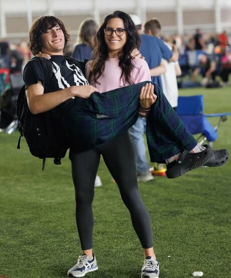 Cat Zingano top actress img