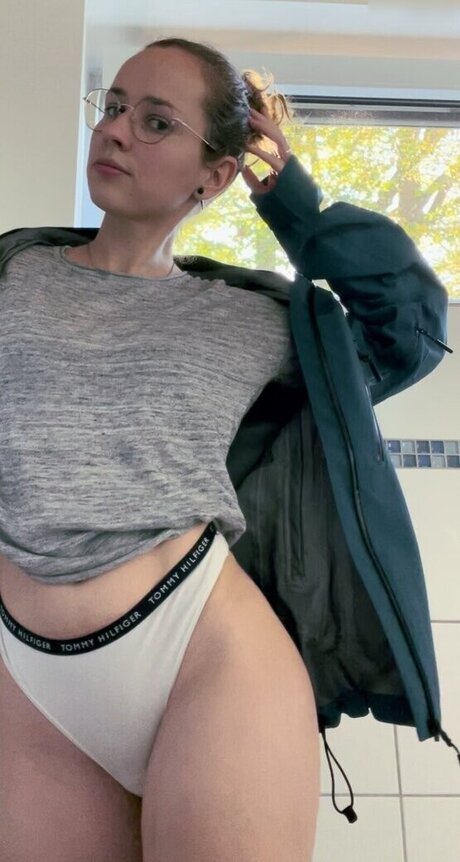 blonde muscle onlyfans free xxx picture