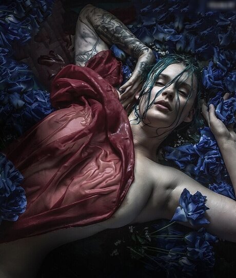 big tits blonde onlyfans pretty picture