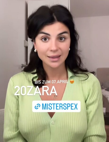 zara secret star high quality picture