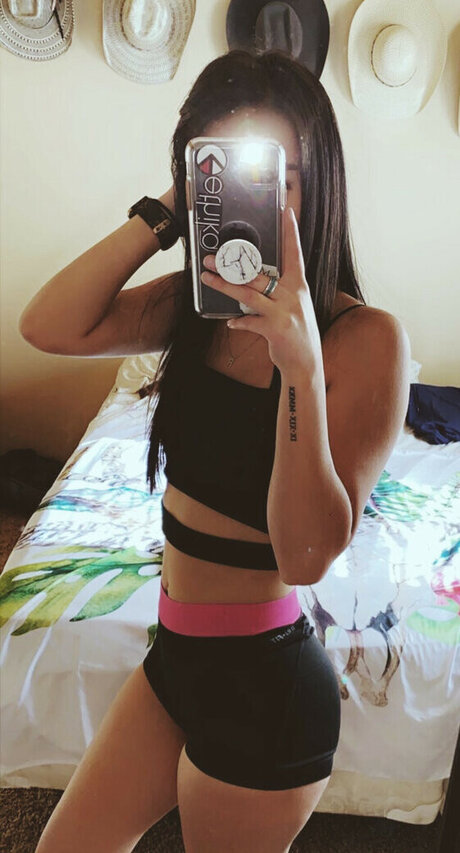 Arleigh Burke star porn photos