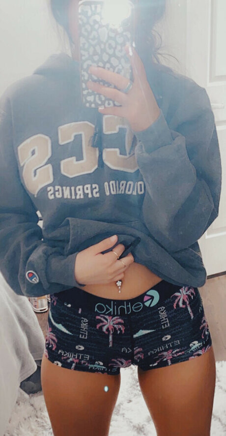 Arleigh Burke beautiful actress photos