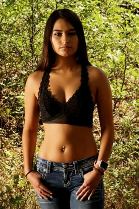 Arleigh Burke model adult picture