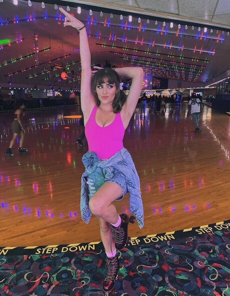 Felicia Thornsbury nice model picture