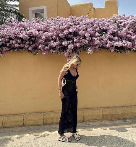 latex onlyfans art naked pic