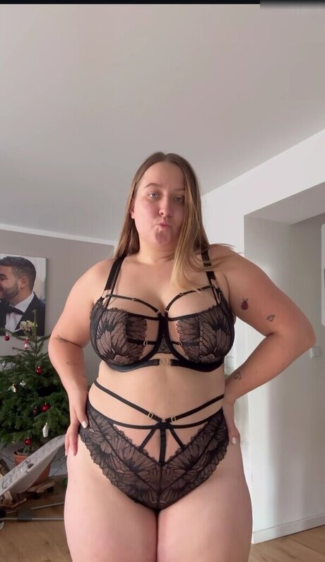 endlich zufrieden model erotic pics