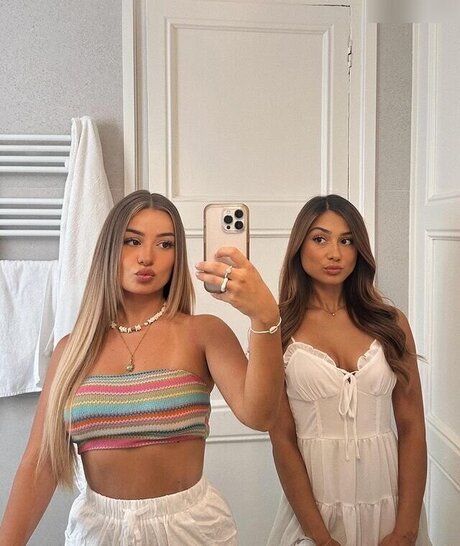 Mimi rasch model sexy photo