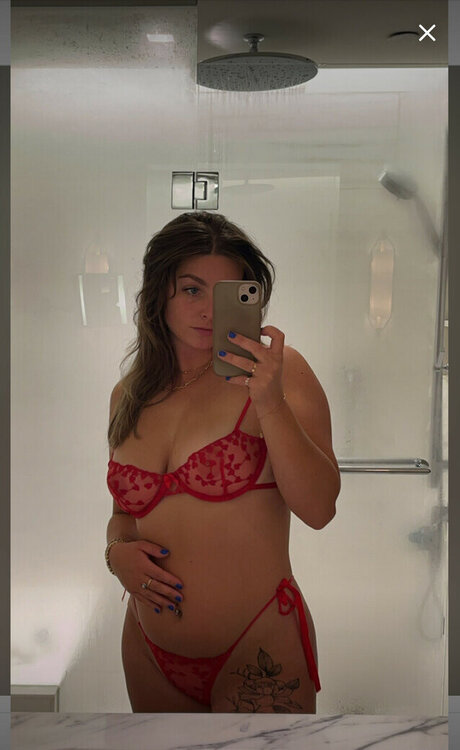 Ella Blossom Ellaleeblossom Uneditedems model pretty gallery