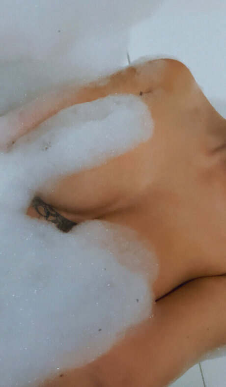 Julia R mmelt sexy actress pictures