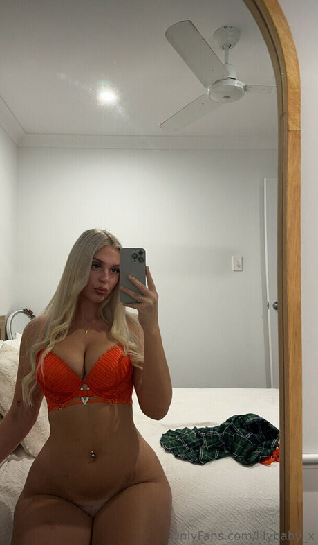 Lilybaby x nude star image