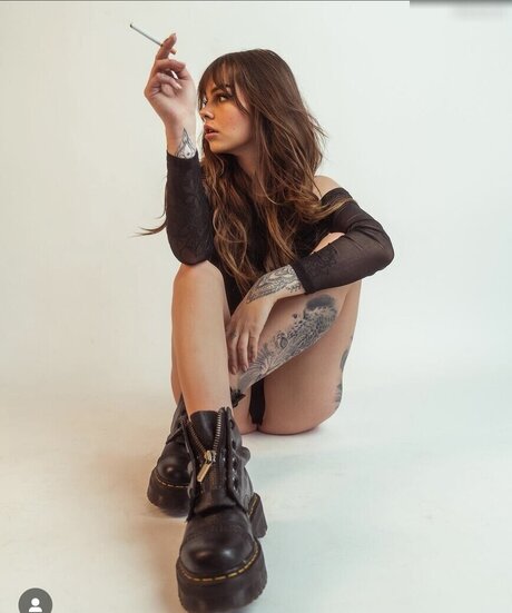 Tizeax adult actress pics