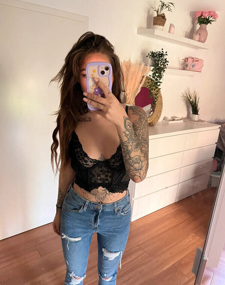 hairy legs onlyfans free sexy image