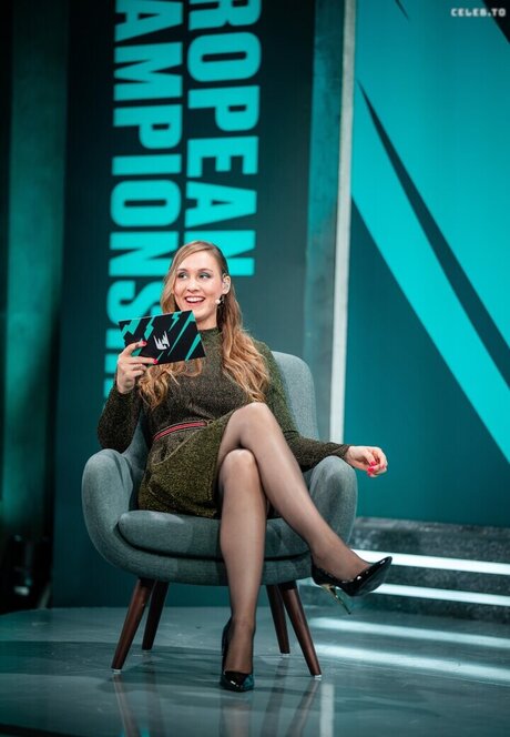 Eefje Depoortere art star photo