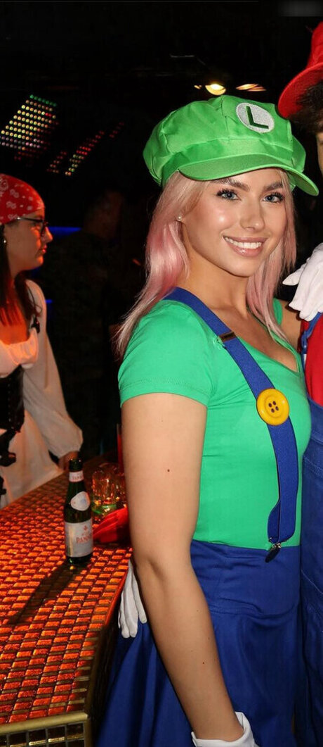 teen blowjob onlyfans art nude img