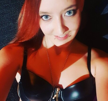 hot craxy 29 sex star image