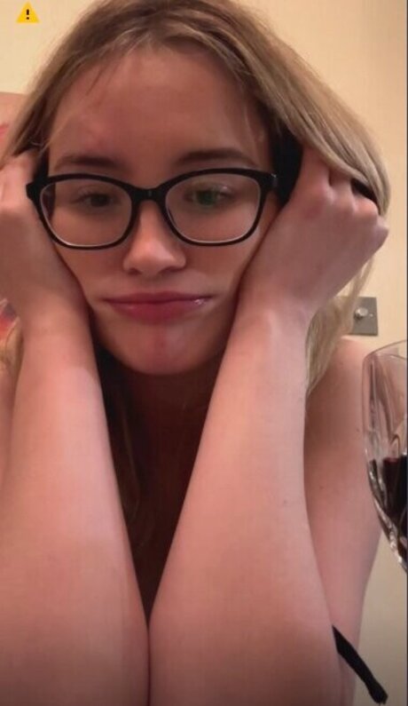 Emily xx model sex gallery