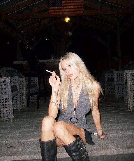 BestBlondiiecb beautiful star archive