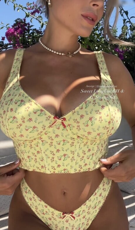 gamer onlyfans hot sexy images