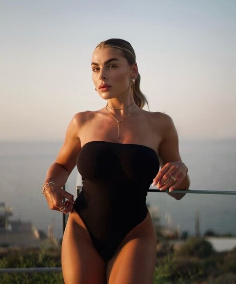 cheerleader onlyfans pornographic gallery