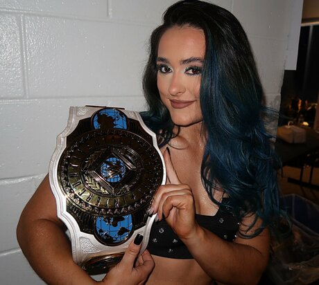 Lyra Valkyria pretty actress picture