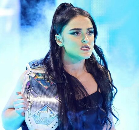 Lyra Valkyria pretty pornstar pic