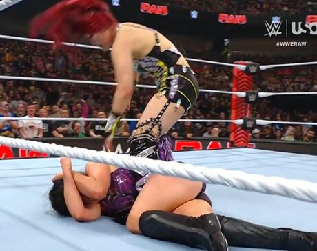 Lyra Valkyria star beautiful img