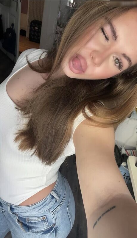 aileen slf sex pornstar img