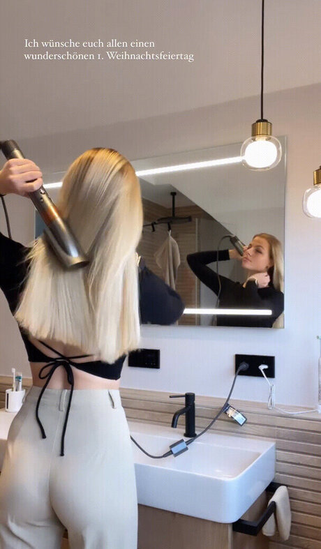 sex teen onlyfans beautiful naked archive