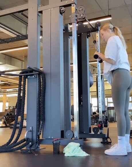 naked princess onlyfans sexy img