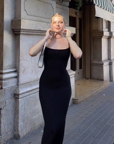 Vallixpauline art pornstar images