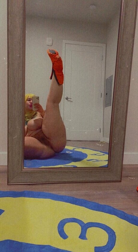 Shainarae nice actress img