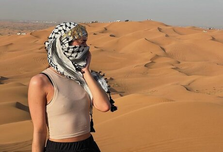 eastahh model nude photos