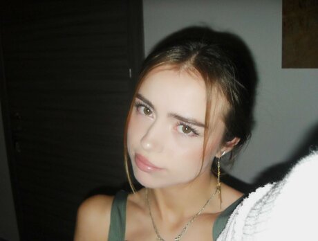 eastahh xxx actress archive