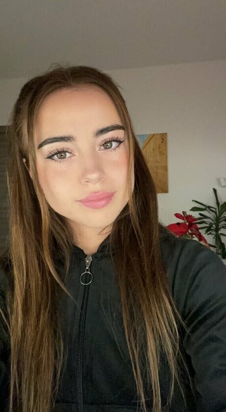 eastahh pornographic actress gallery