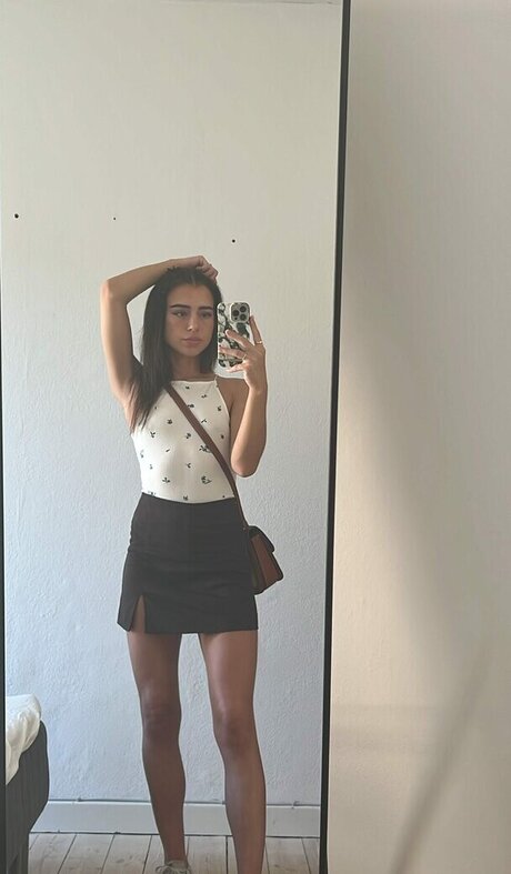 eastahh hd pornstar img