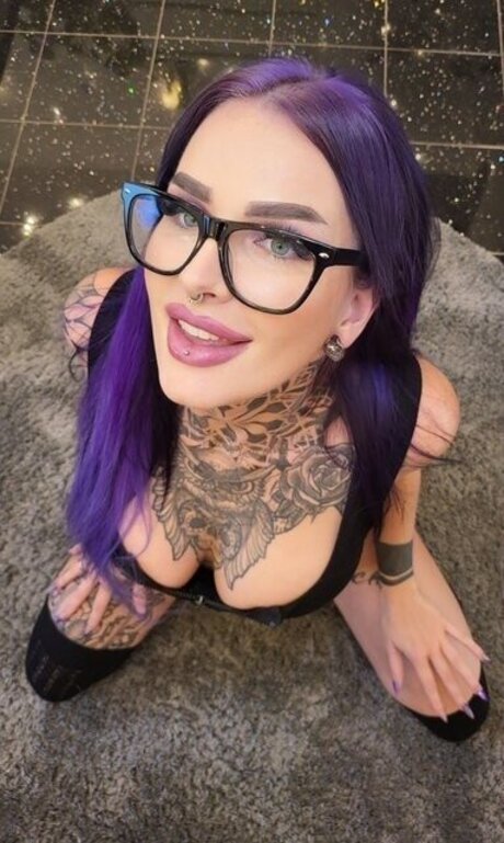 inkedbiitch erotic pornstar images