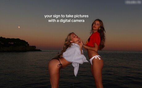 Zoe Kaeppele nice model img