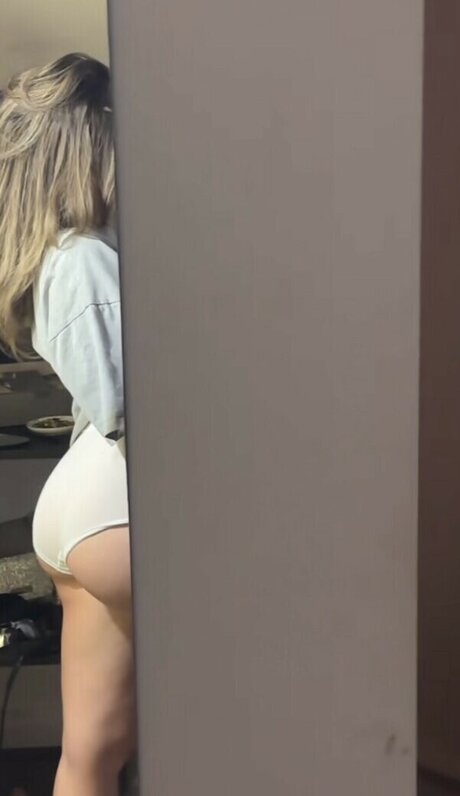 Olivia Alex porn actress pictures