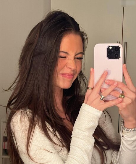 old young lesbian onlyfans sexy nudes galleries